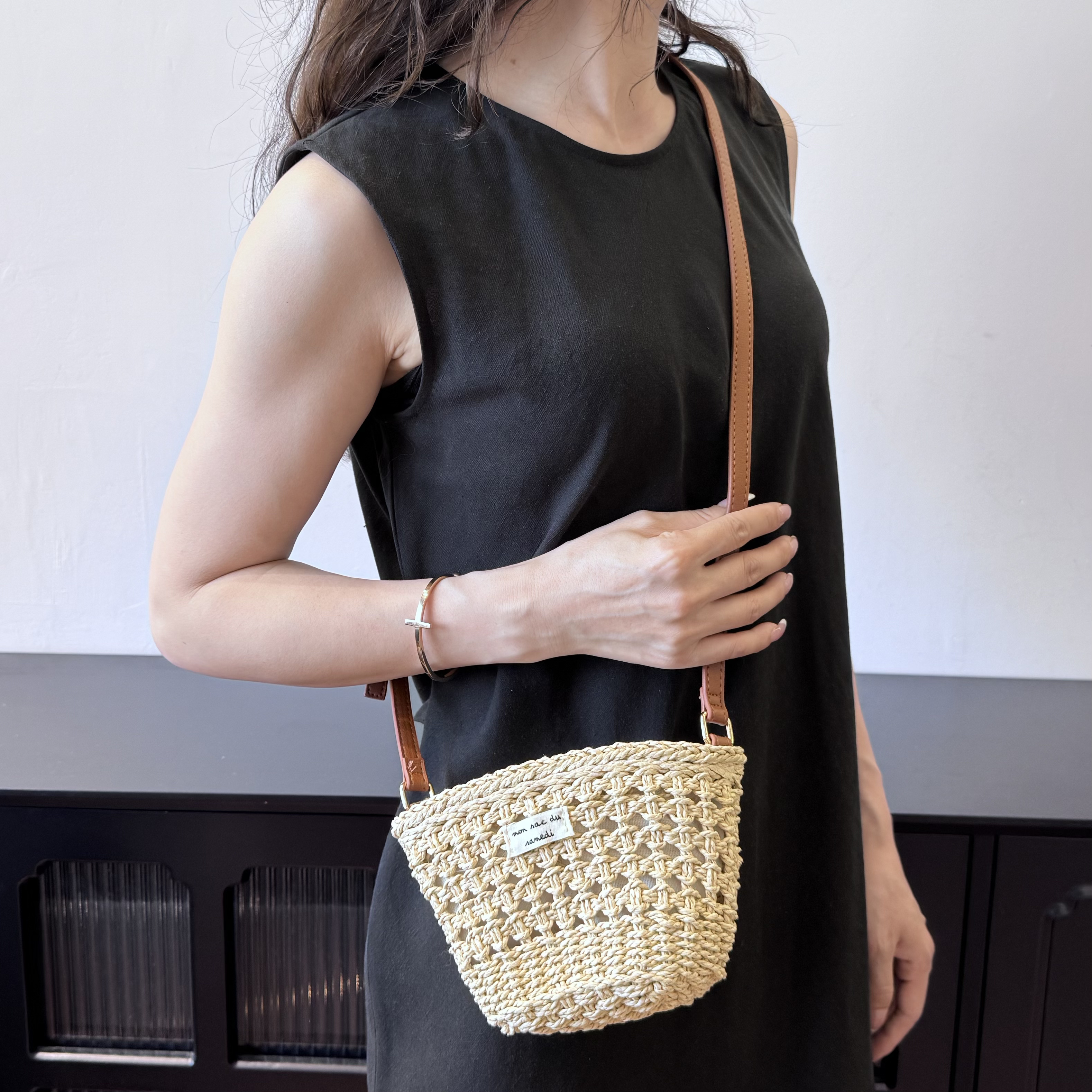 抽绳斜挎包编织包复古时尚百搭编织手机袋韩版魔术贴简约夏季