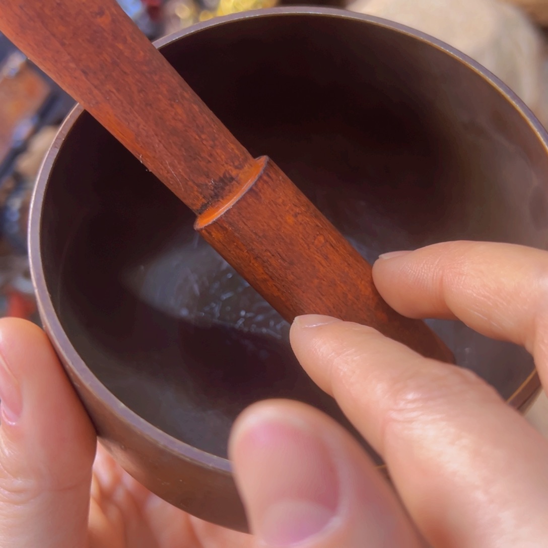 原矿风磨铜钵盂一个