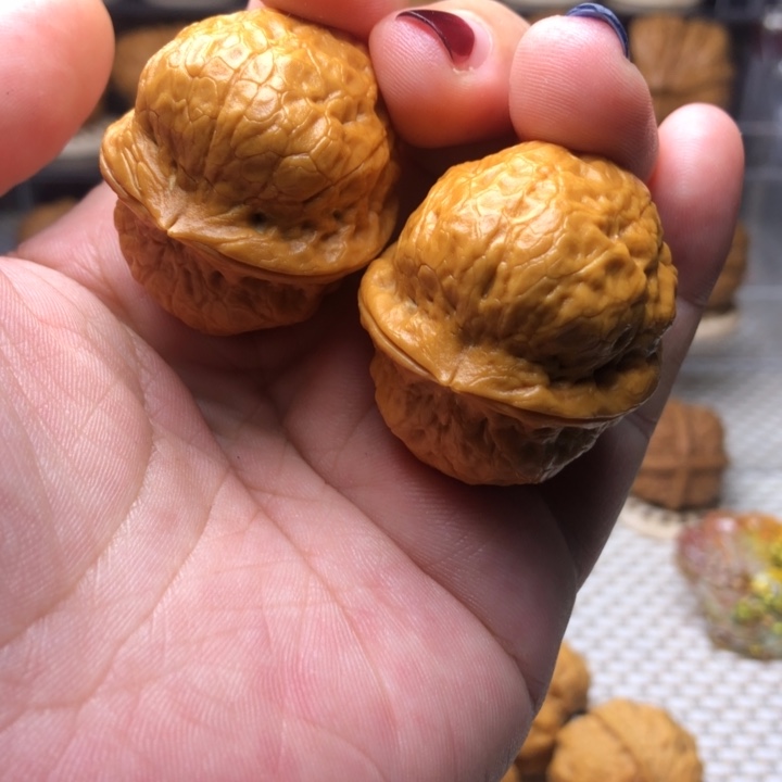 文玩核桃把件13萌萌包36尺