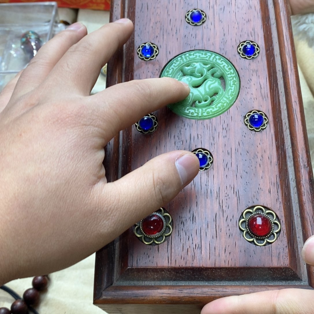 大叶紫檀（黑酸枝木类）