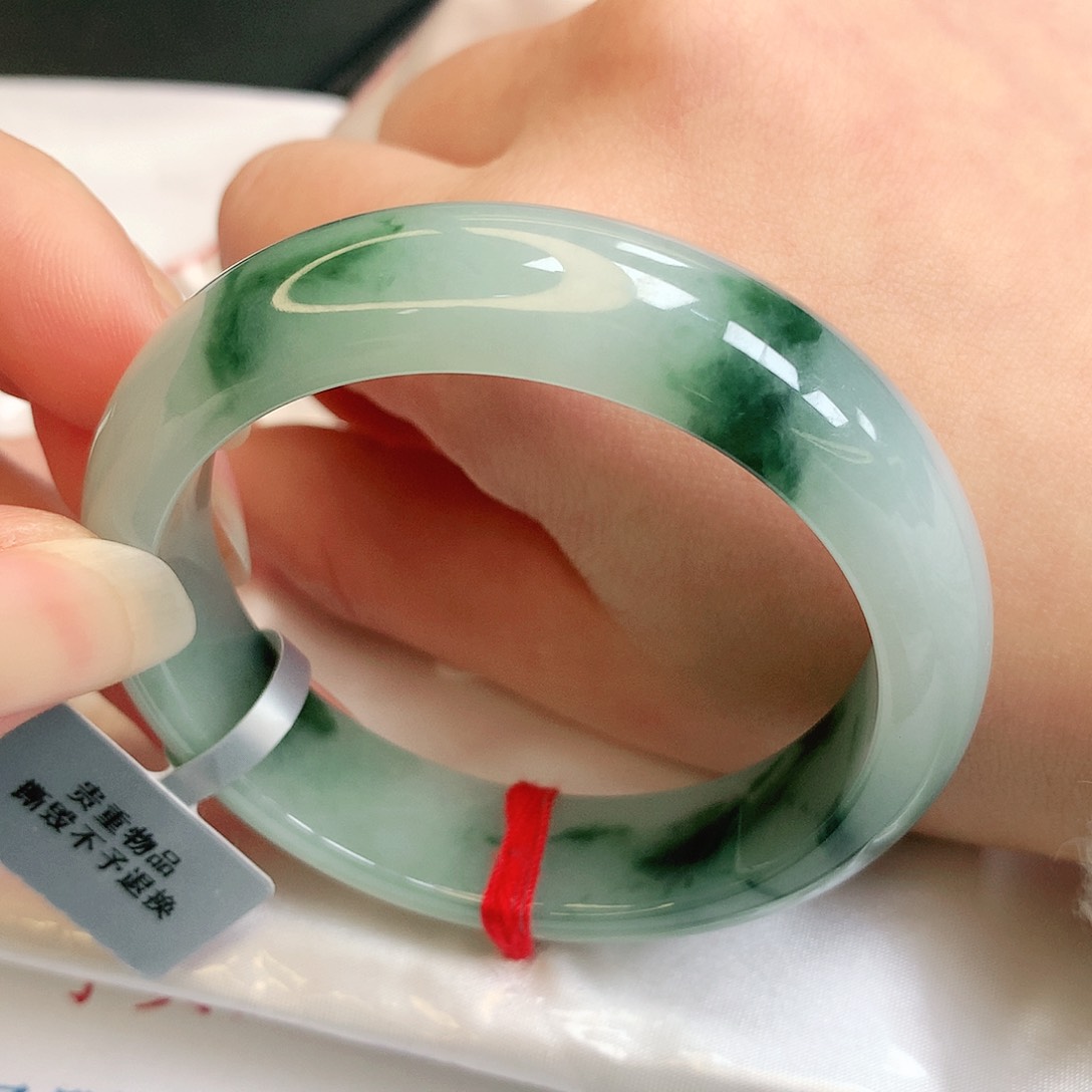 【闪购商品】翡翠手镯未镶嵌缅甸天然a货翡翠