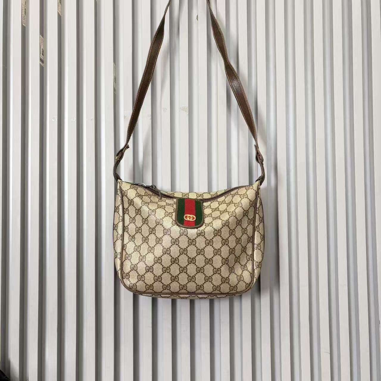 95新 GUCCI/古驰 暮野奢品/古驰斜挎包/17039