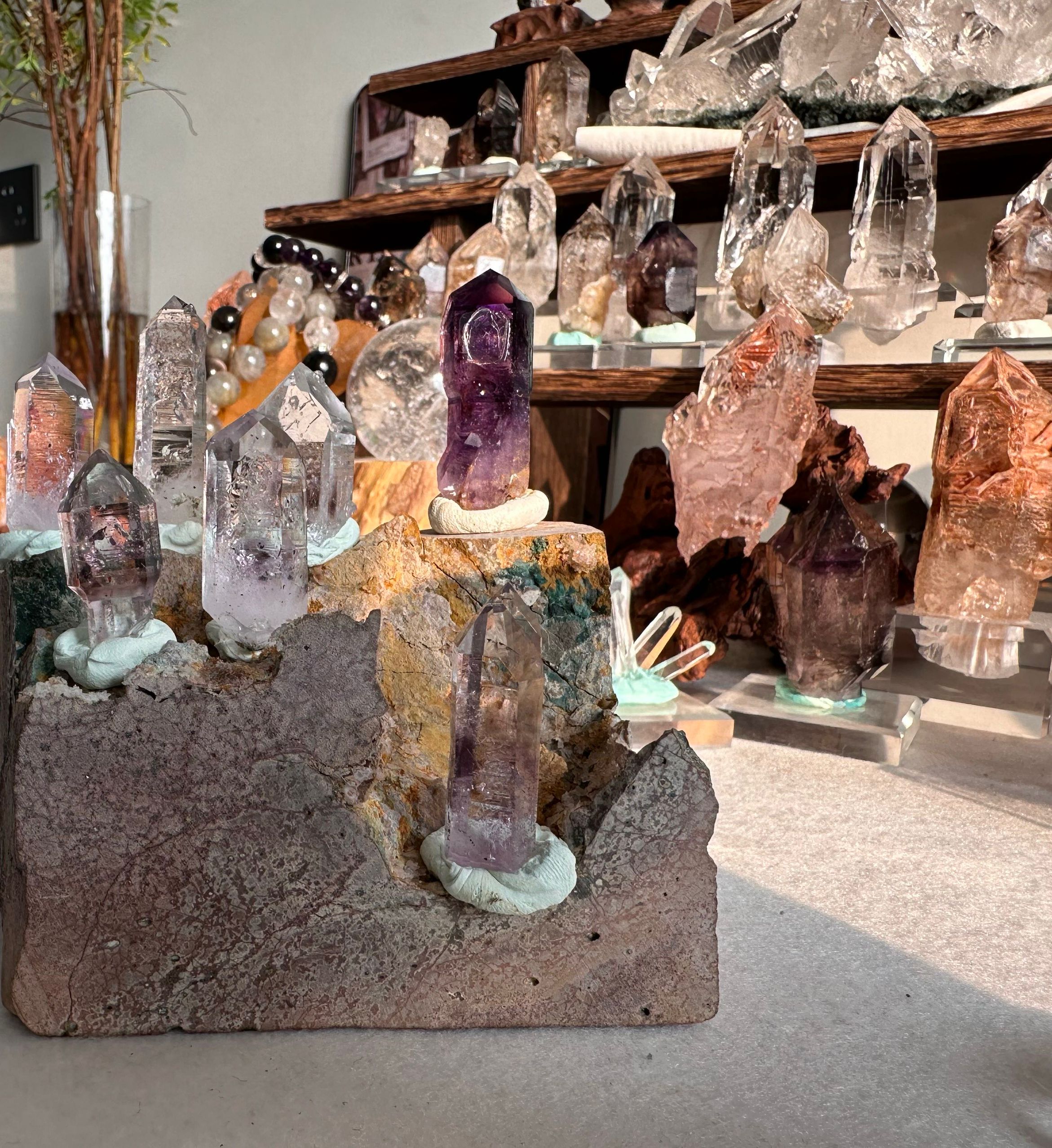 欢欢的闪闪小石头