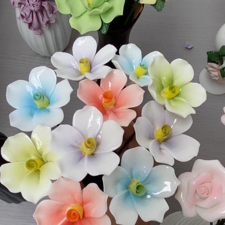 摆件陶瓷材料加工