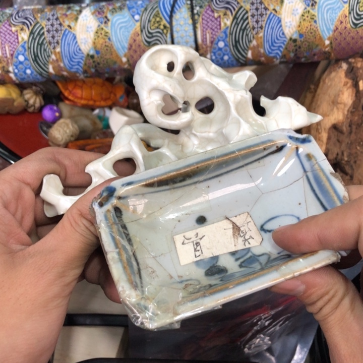 陶瓷孤品单件车里拍