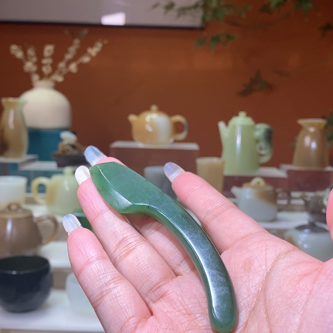 未镶嵌和田玉挂件碧玉茶刀