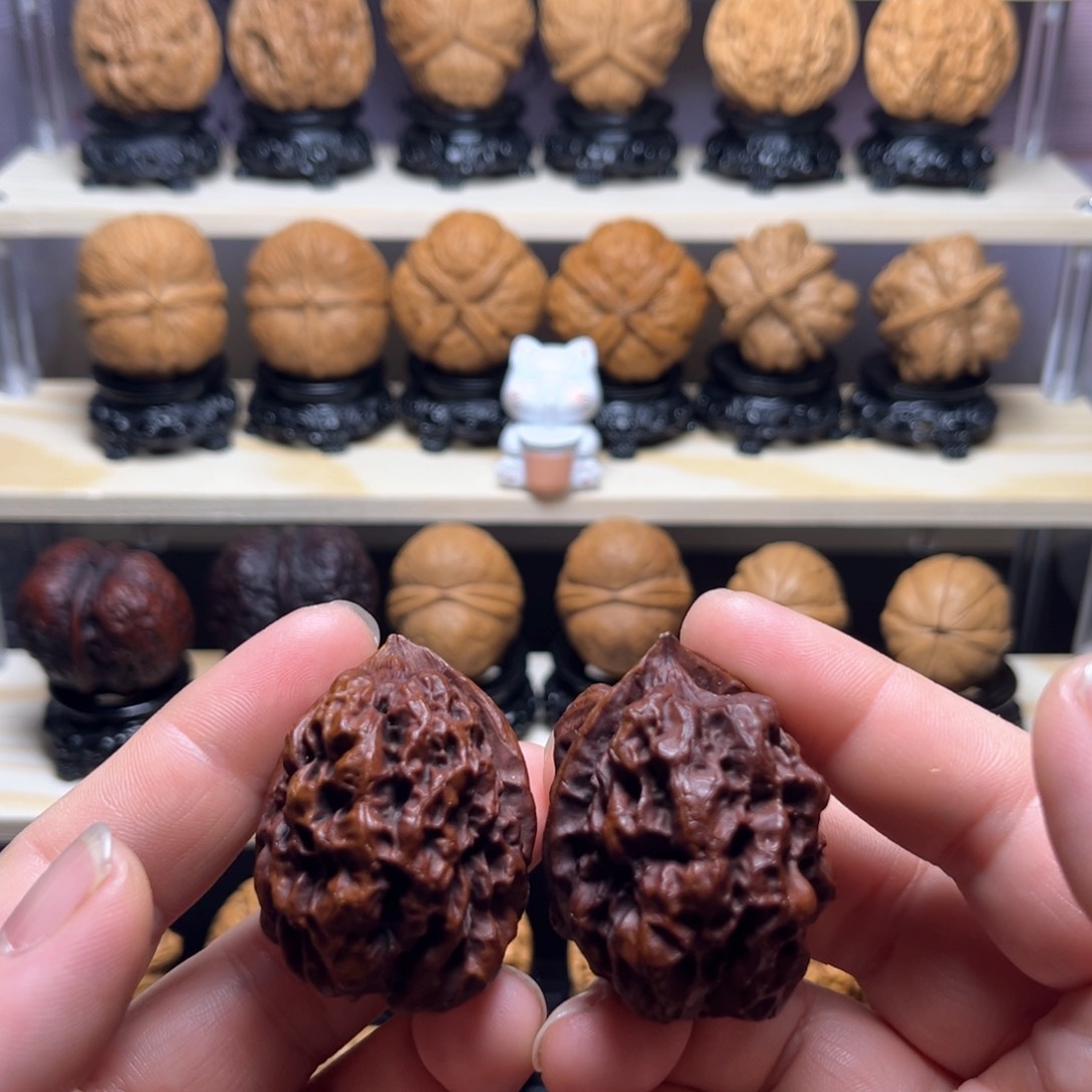 文玩核桃吊坠28w上古蛤蟆头41尺