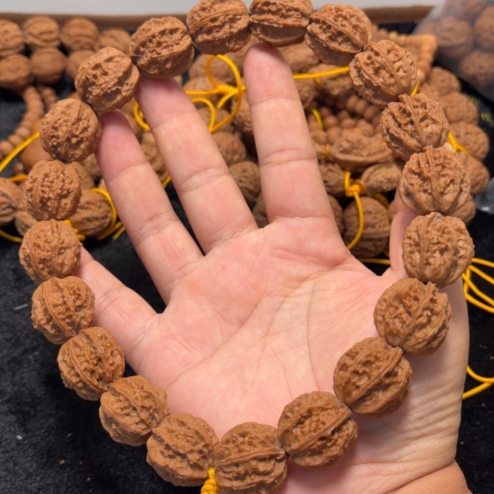 手串文玩核桃白菜八棱手持18+2