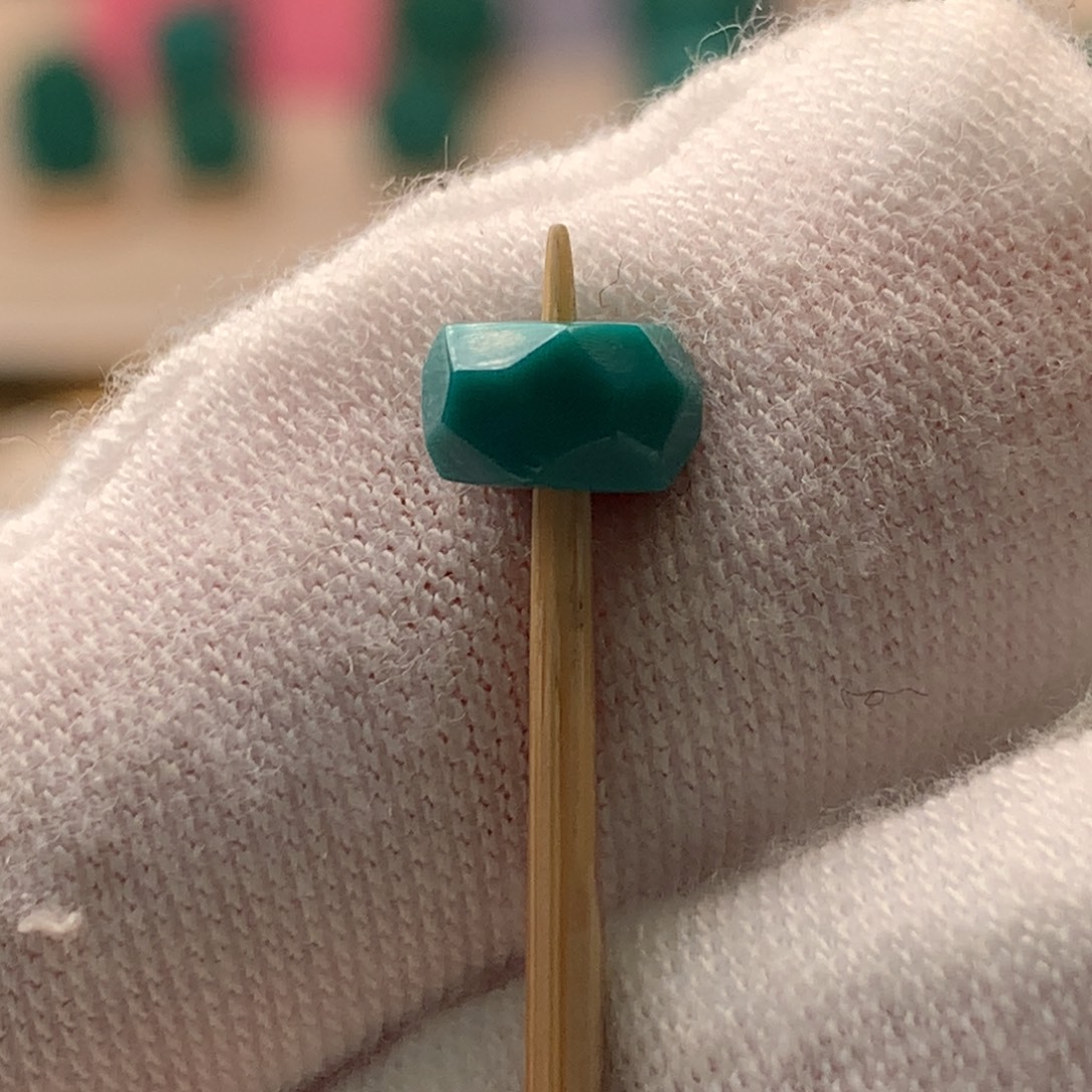 持***恒绿松石未镶嵌配饰j