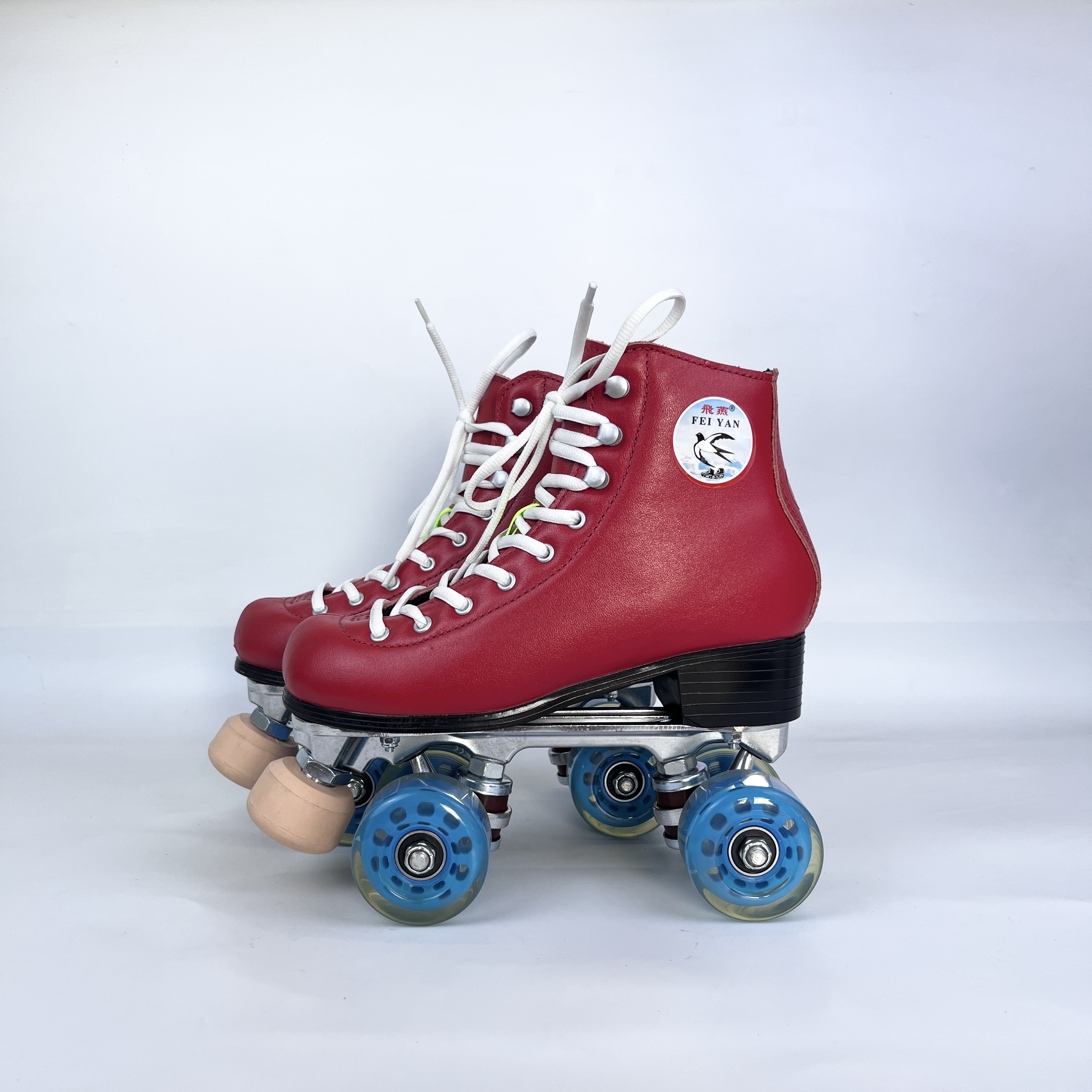 飞燕超纤款铝合金底双排轮溜冰鞋(送鞋包和修理小工具)