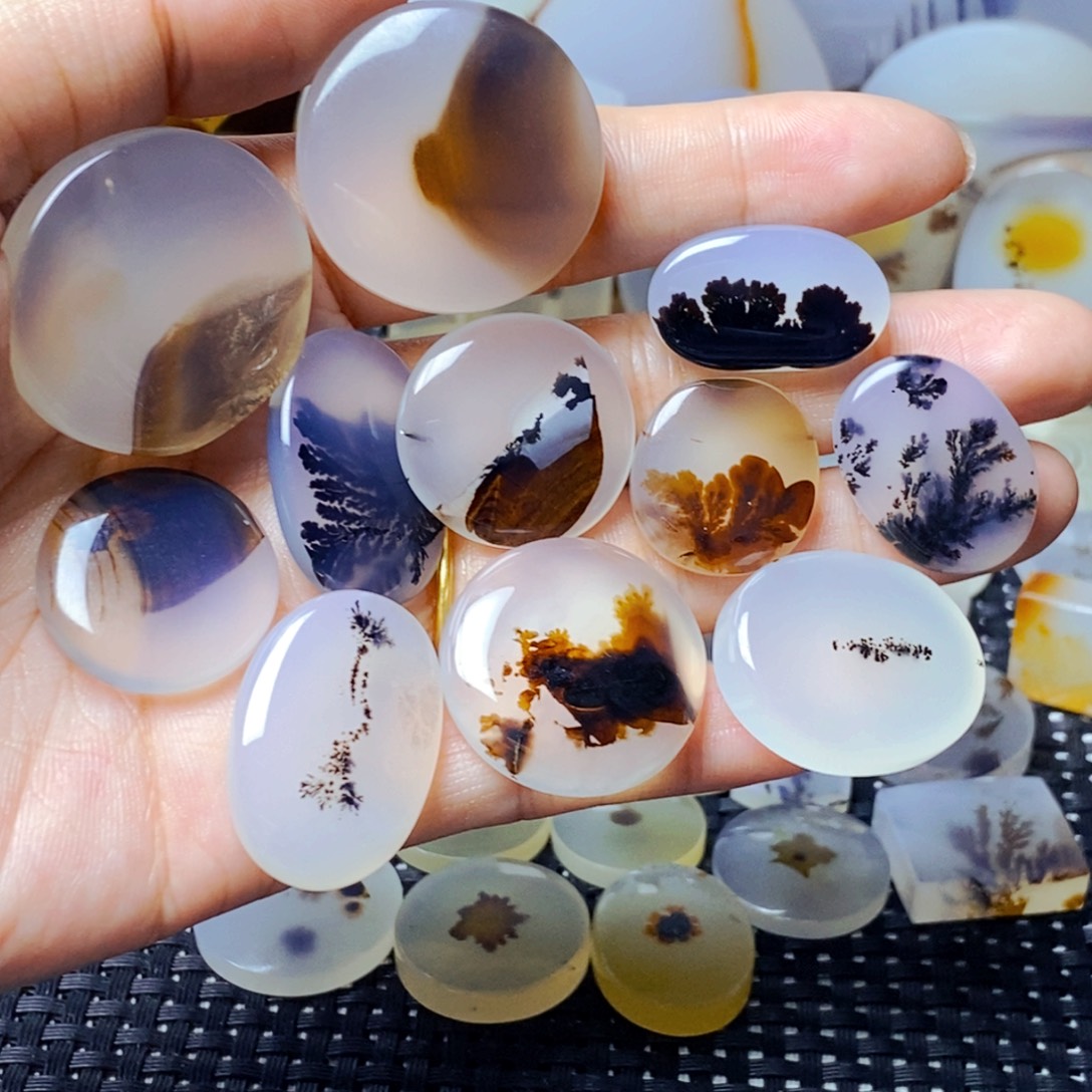 海***洋玛瑙/玉髓未镶嵌珠宝半成品