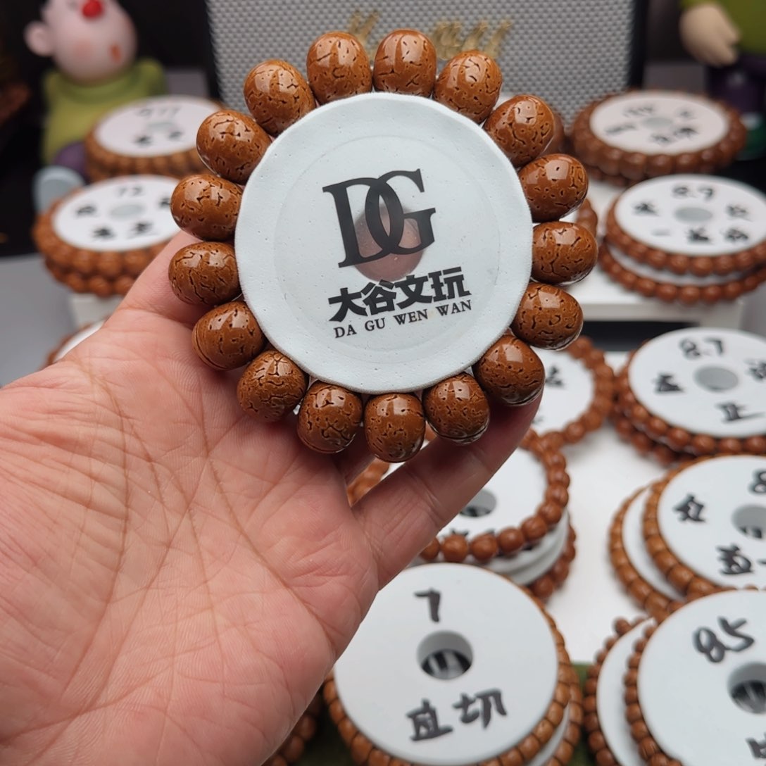 桃核吊坠桃核手串