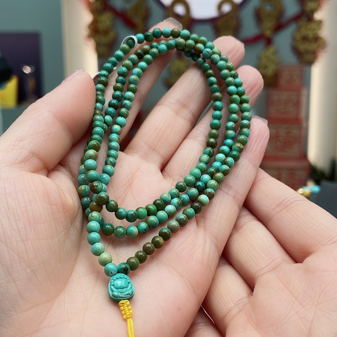 绿松石颈饰未镶嵌