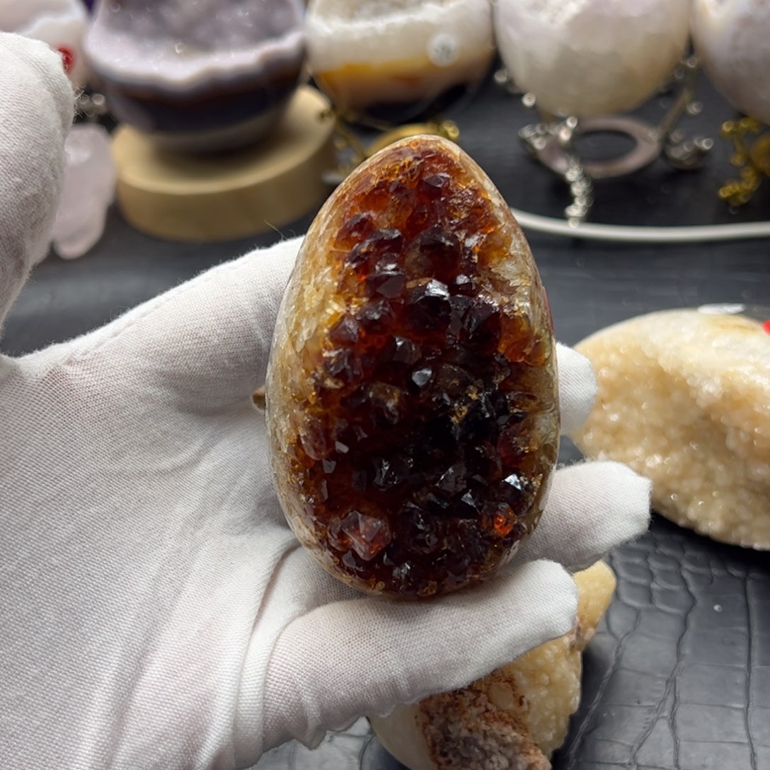 M***K珠宝半成品水晶未镶嵌龙蛋41