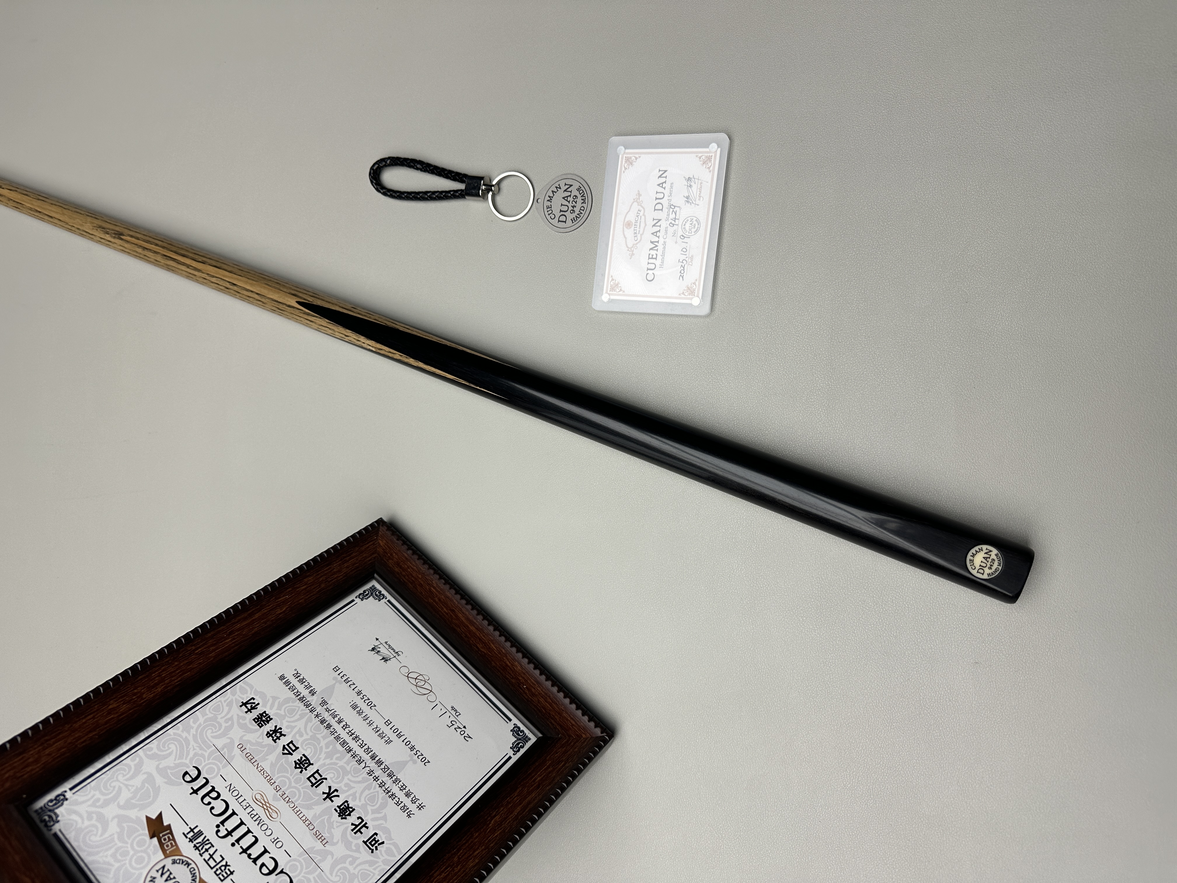 段氏黑牌 黑通 9429 杆头10.18 重量504 握把28.7 重心41.1