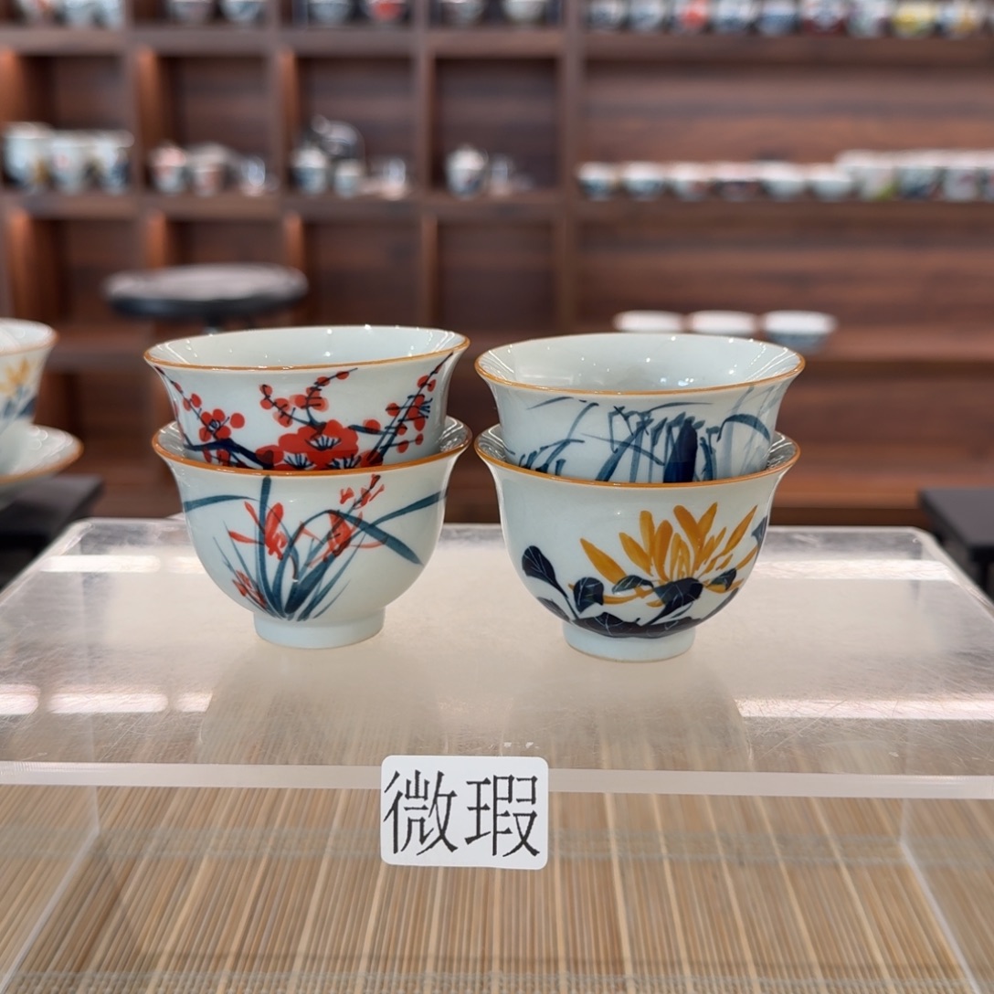 釉下手绘茶具微瑕