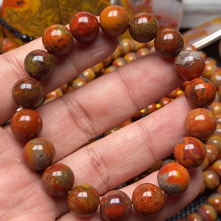 玛瑙/玉髓手串未镶嵌