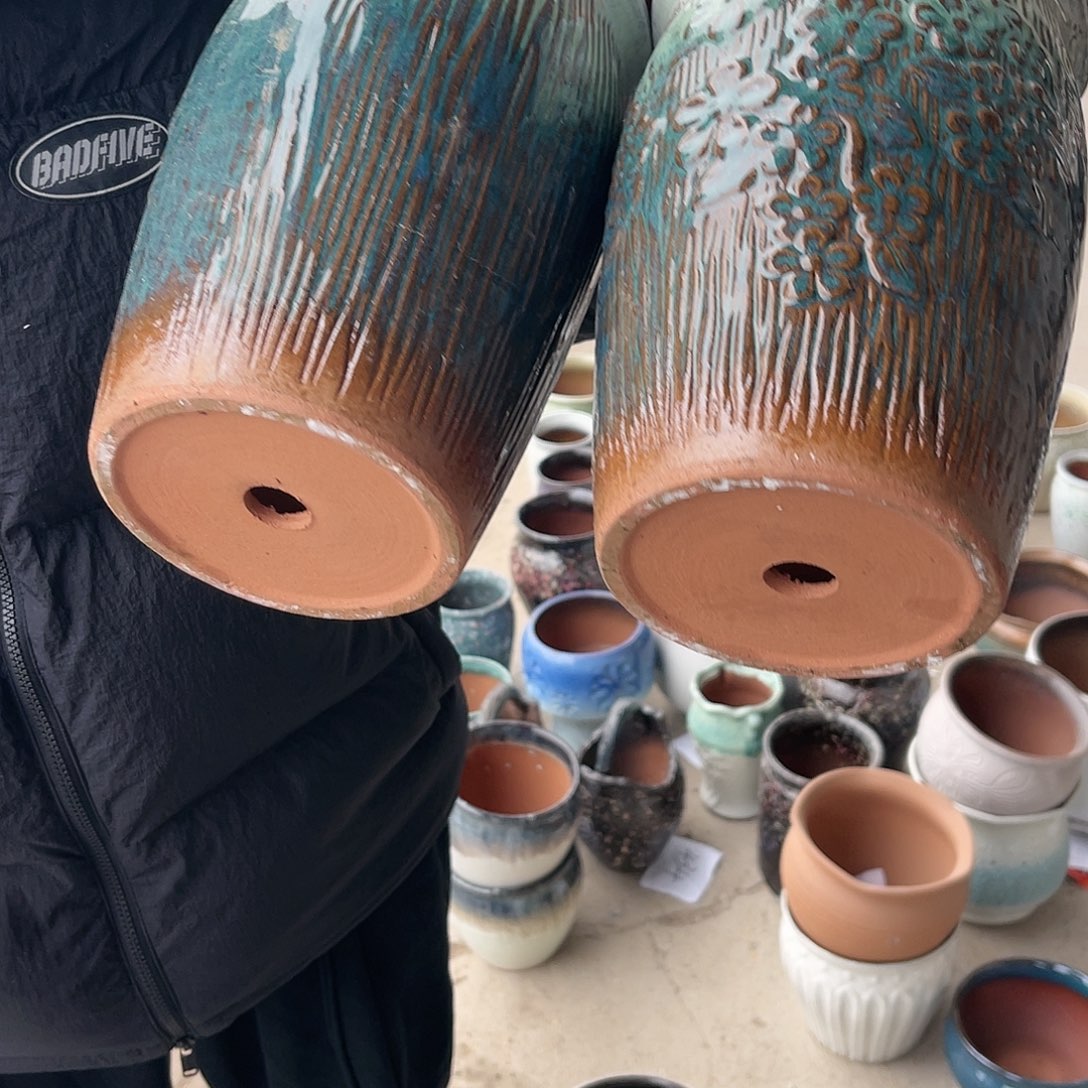 红陶扬扬花盆0222-1048