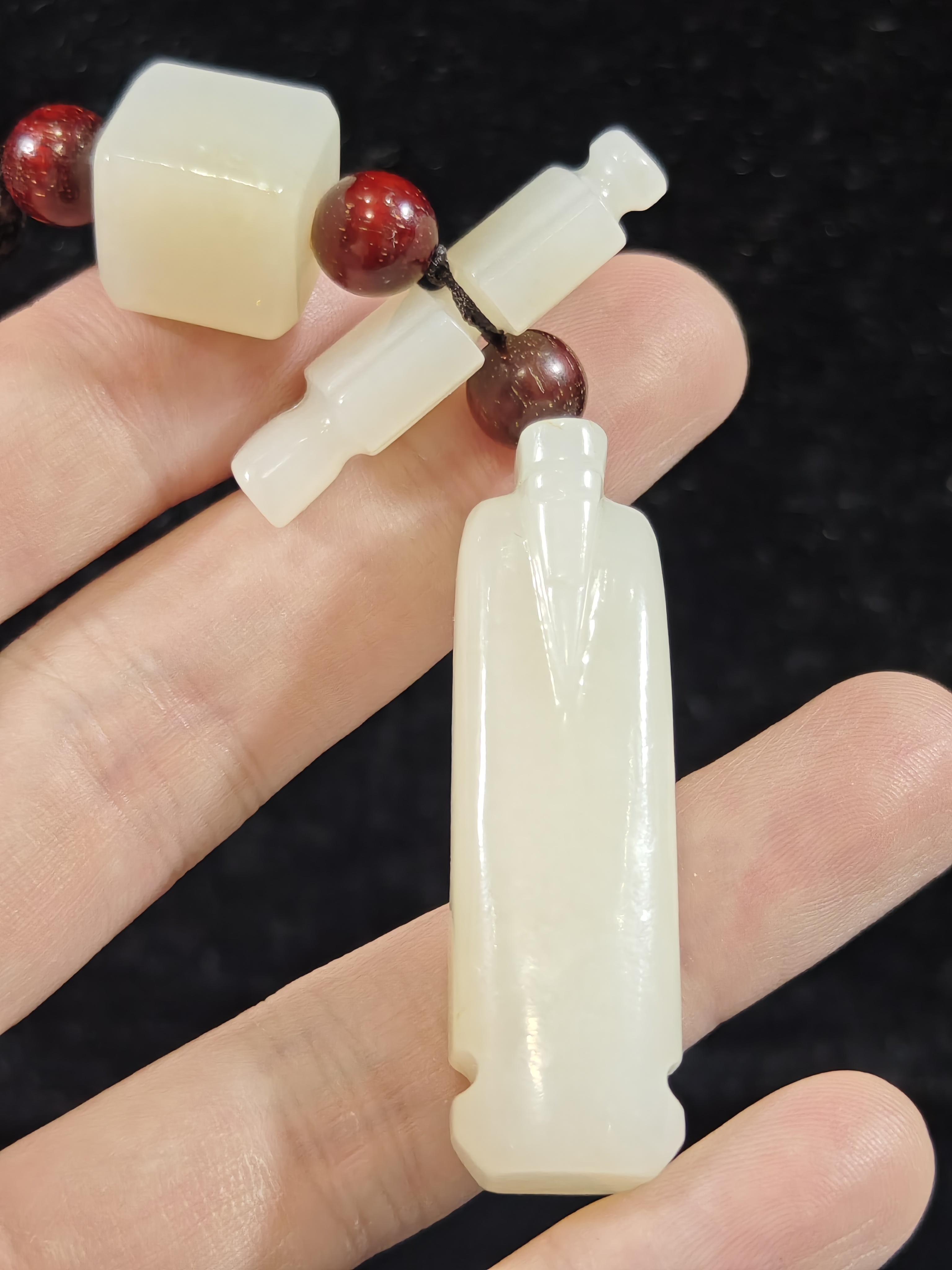 旧藏天然和田玉翁仲挂件吊坠配饰32克48*13*10mm