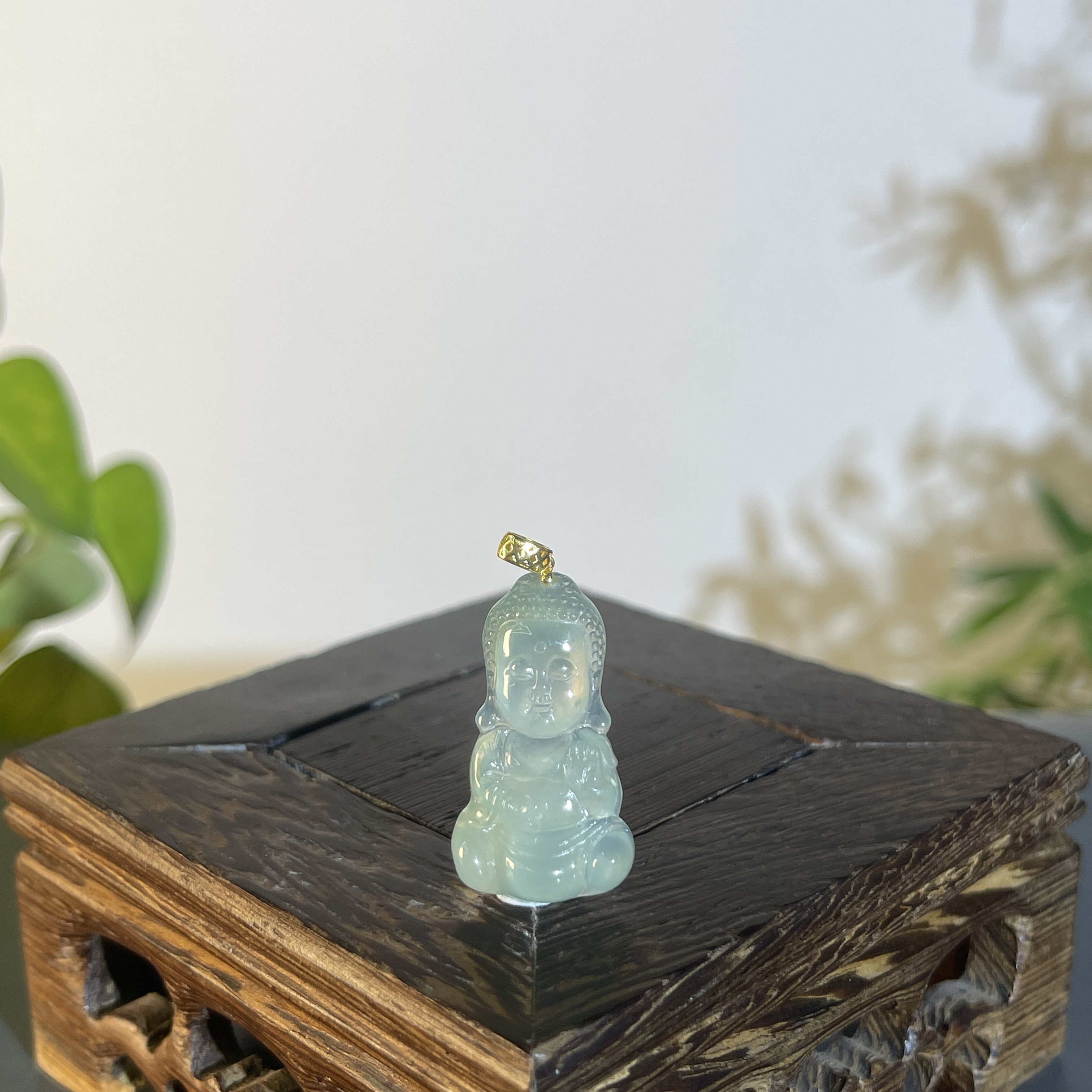 JTW21-50 天然缅甸A货翡翠  18K扣头宝宝佛