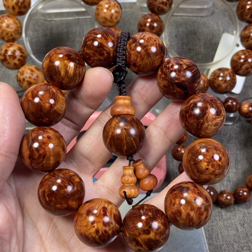 【闪购商品】柏木（崖柏）手串/手链成*