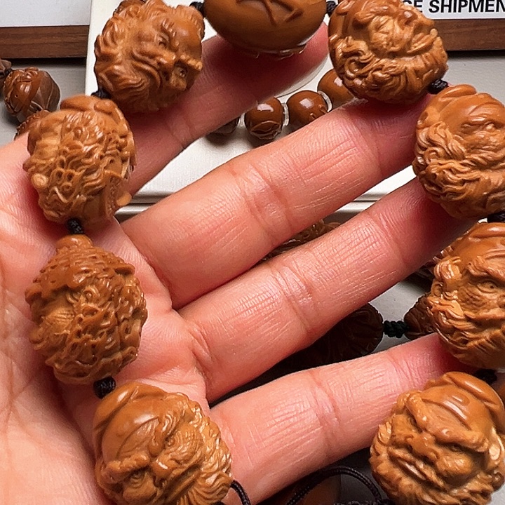 橄榄核手串/手链钟馗头