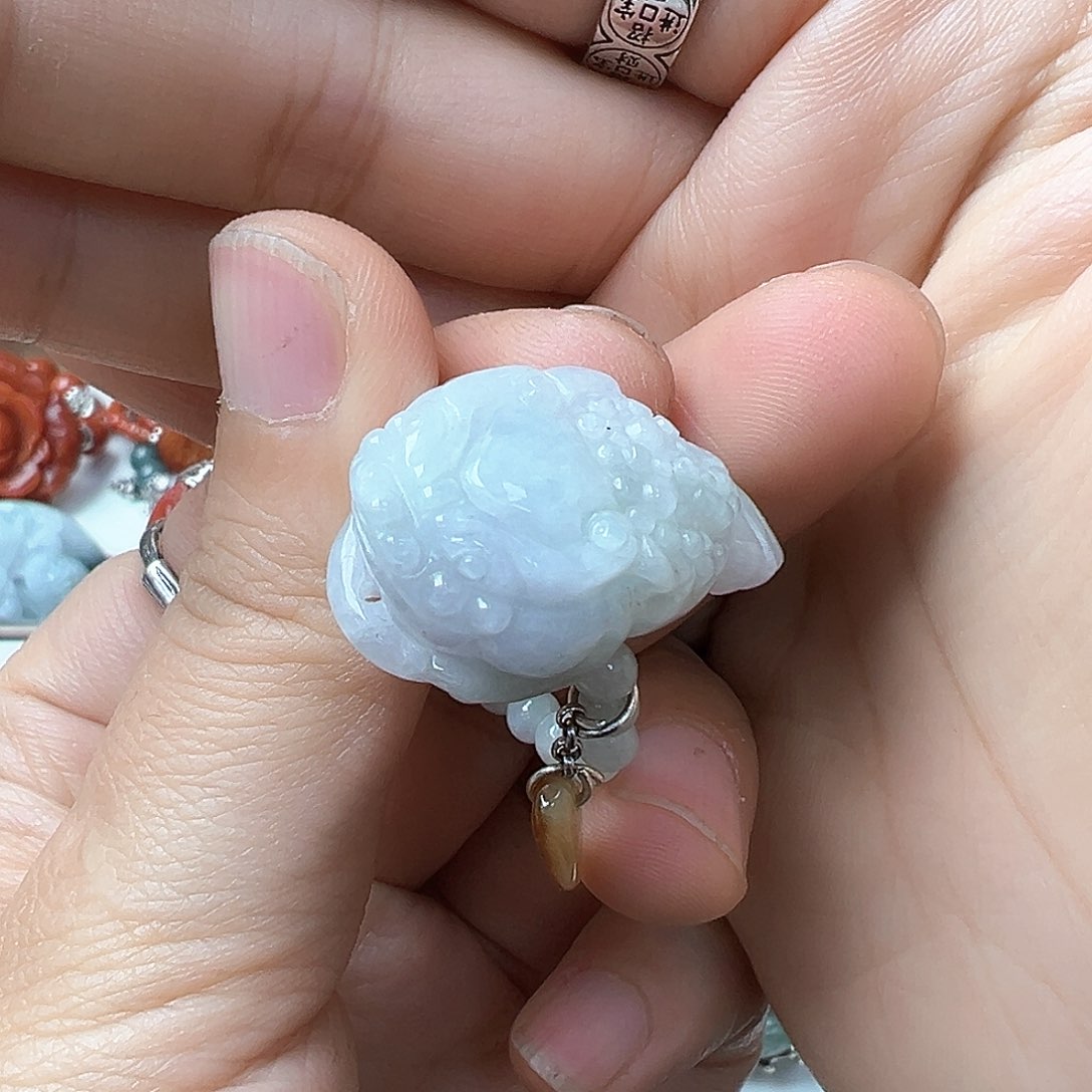 翡翠戒指未镶嵌炸