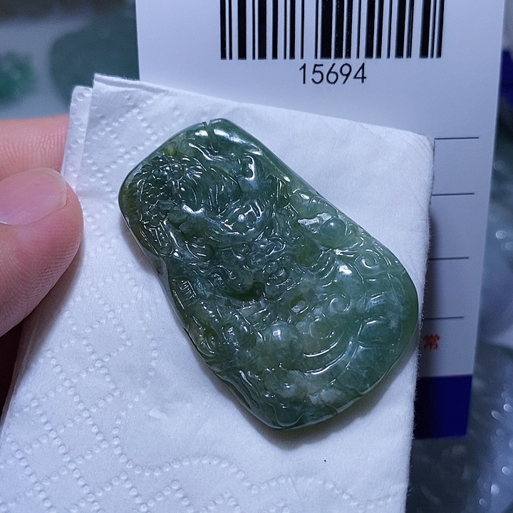 翡翠未镶嵌颈饰天光墟翡翠市场现金代购