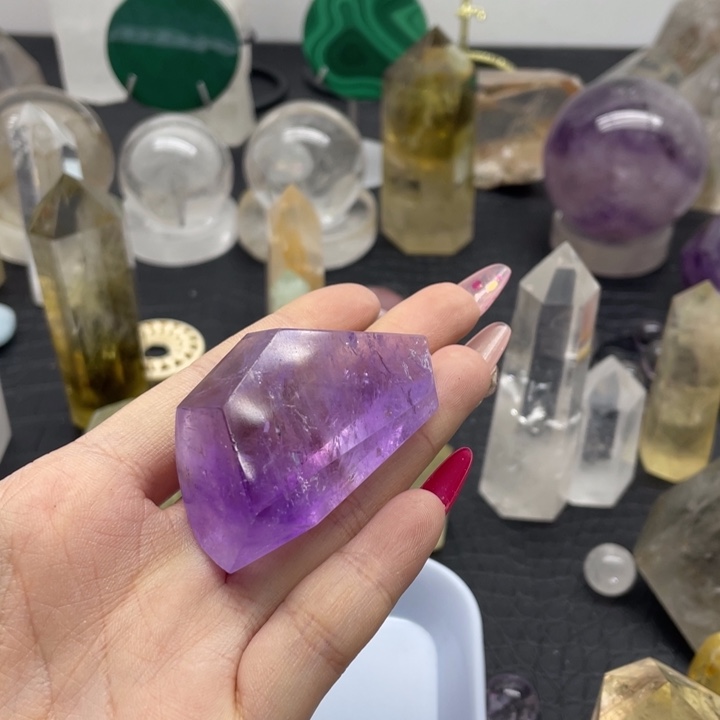 水晶55未镶嵌卷****?天然水晶