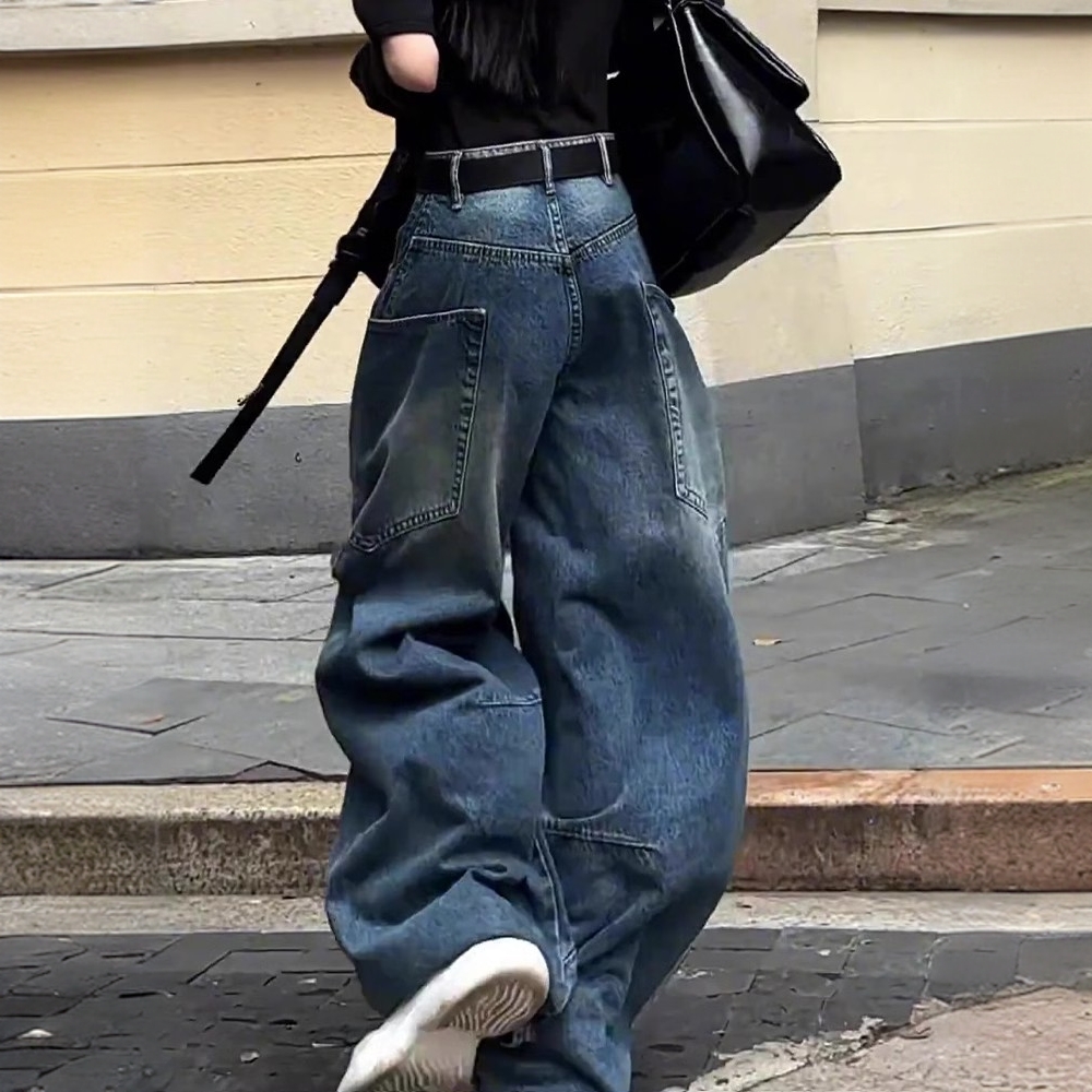 大码美式弯刀牛仔裤女春秋新款设计感垂感宽松高腰直筒阔腿拖地裤