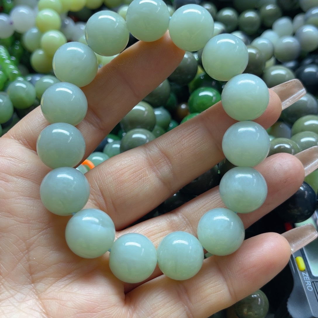 和田玉手链未镶嵌