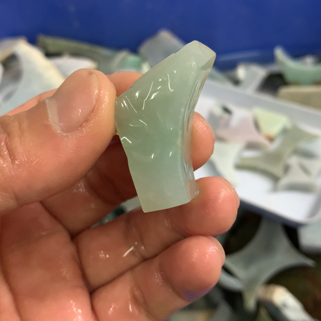 翡翠裸石翡翠边角料