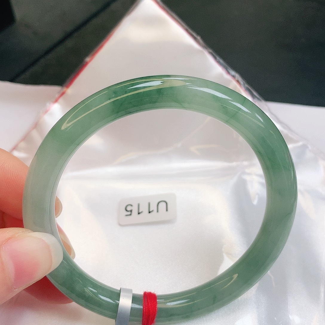 【闪购商品】翡翠手镯未镶嵌缅甸天然a货翡翠