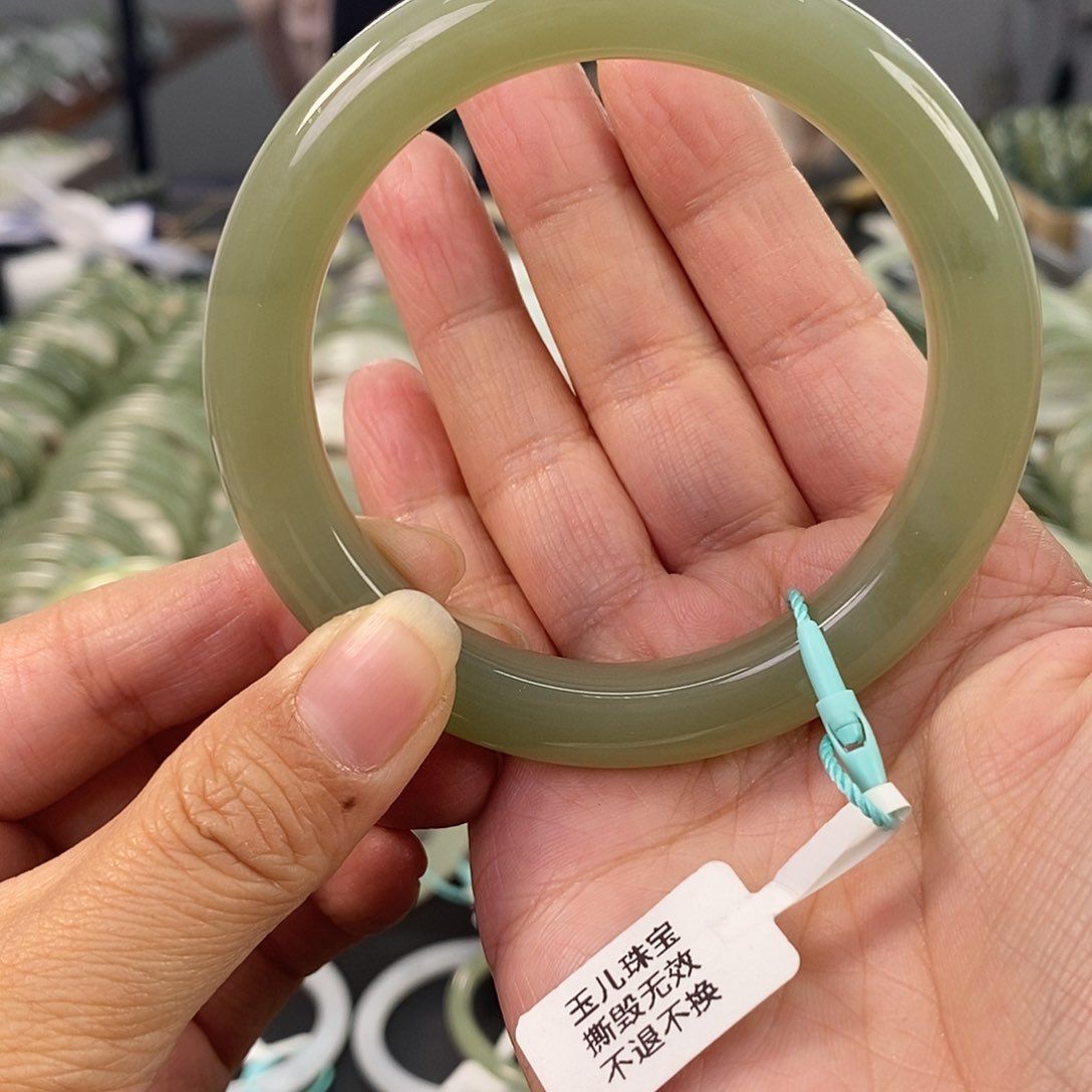 和田玉 和田玉手镯58.59未镶嵌