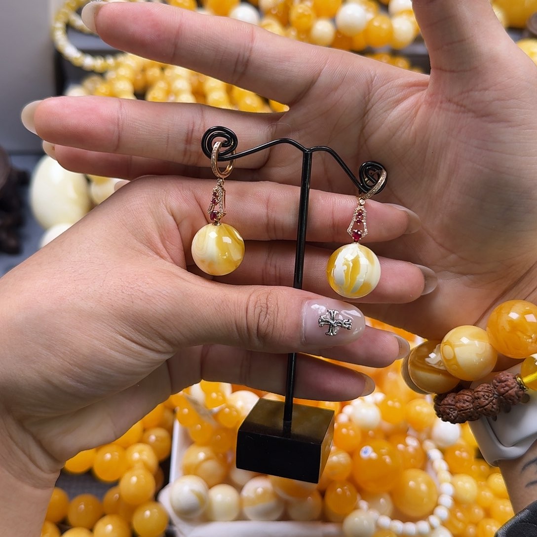 蜜蜡珠宝奇石未镶嵌同料金瓷白耳环17mm