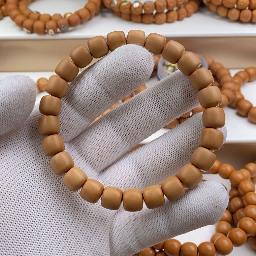 猴头核桃手串我*徐刑天