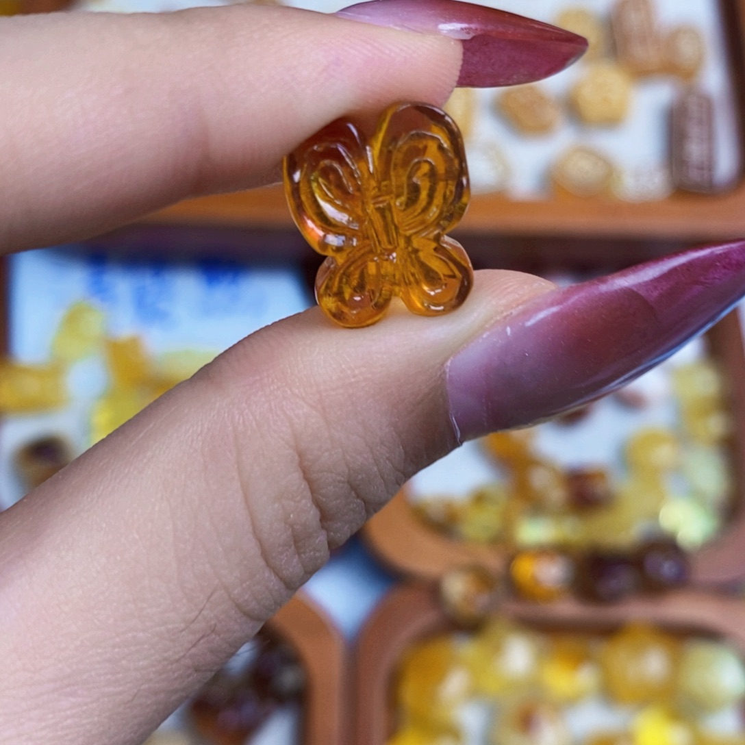 未镶嵌琥珀裸石全 QQ