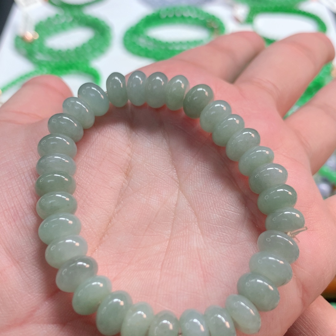 翡翠未镶嵌手链翡翠