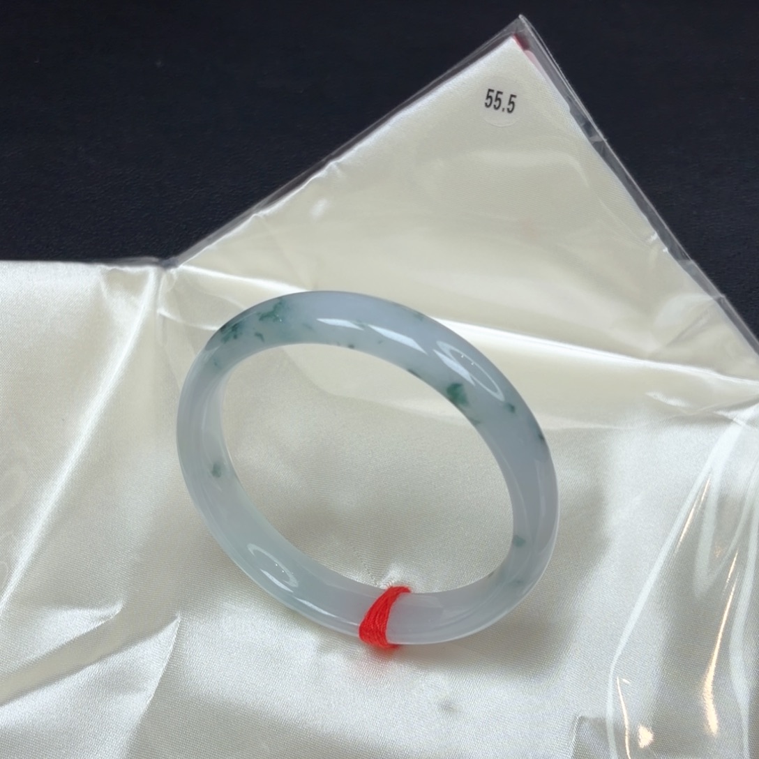 翡翠未镶嵌手镯冰飘花翡翠手镯