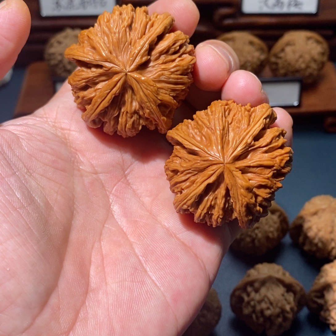 文玩核桃吊坠南将石四棱