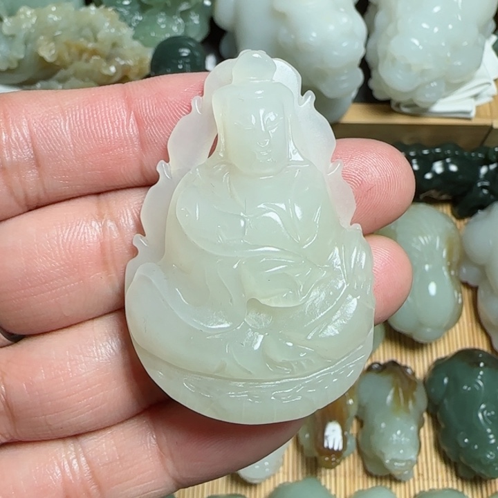 和田玉挂件未镶嵌