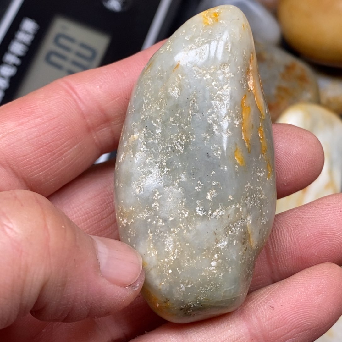 和田玉（糖玉）挂件未镶嵌