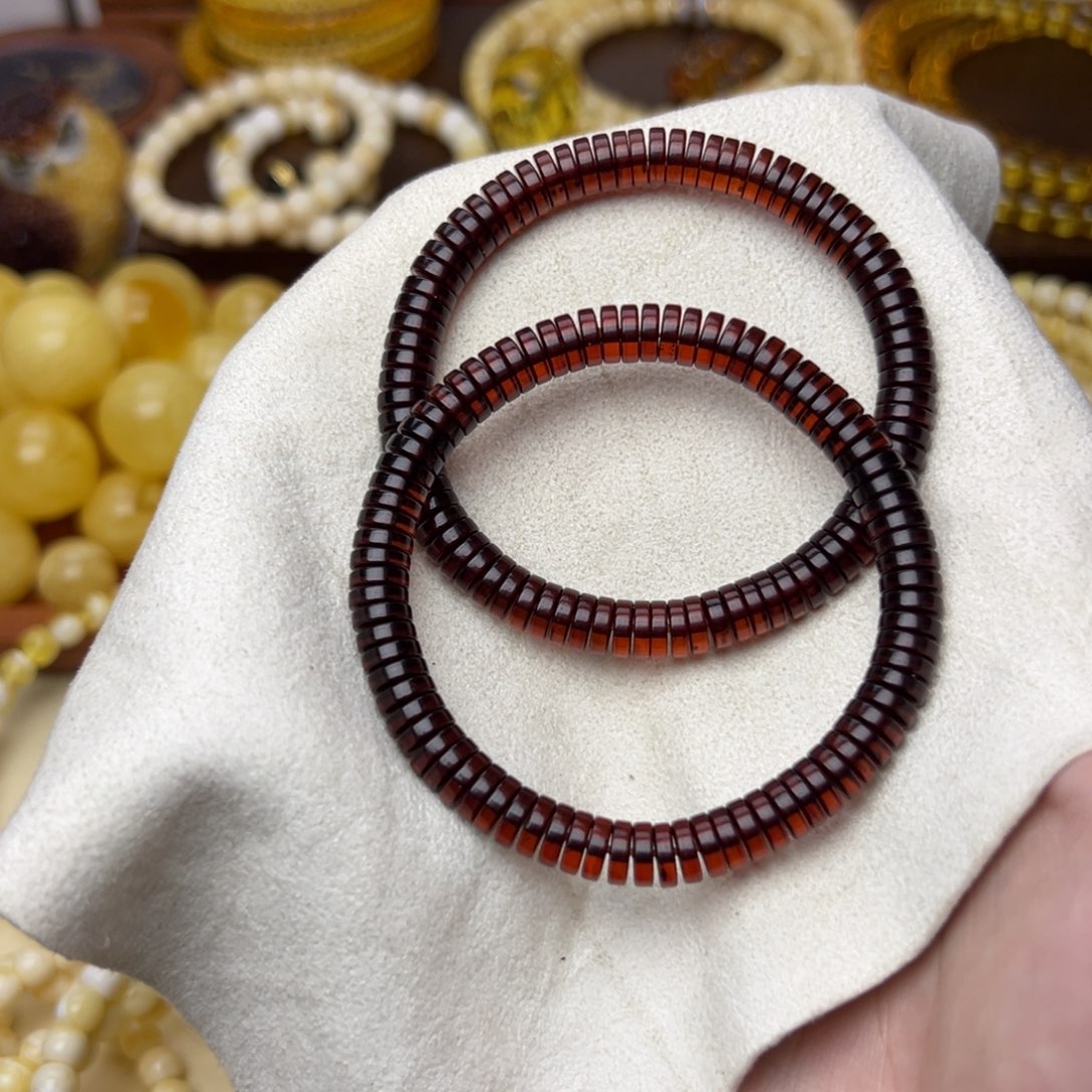 未镶嵌琥珀裸石7血珀药片 一条