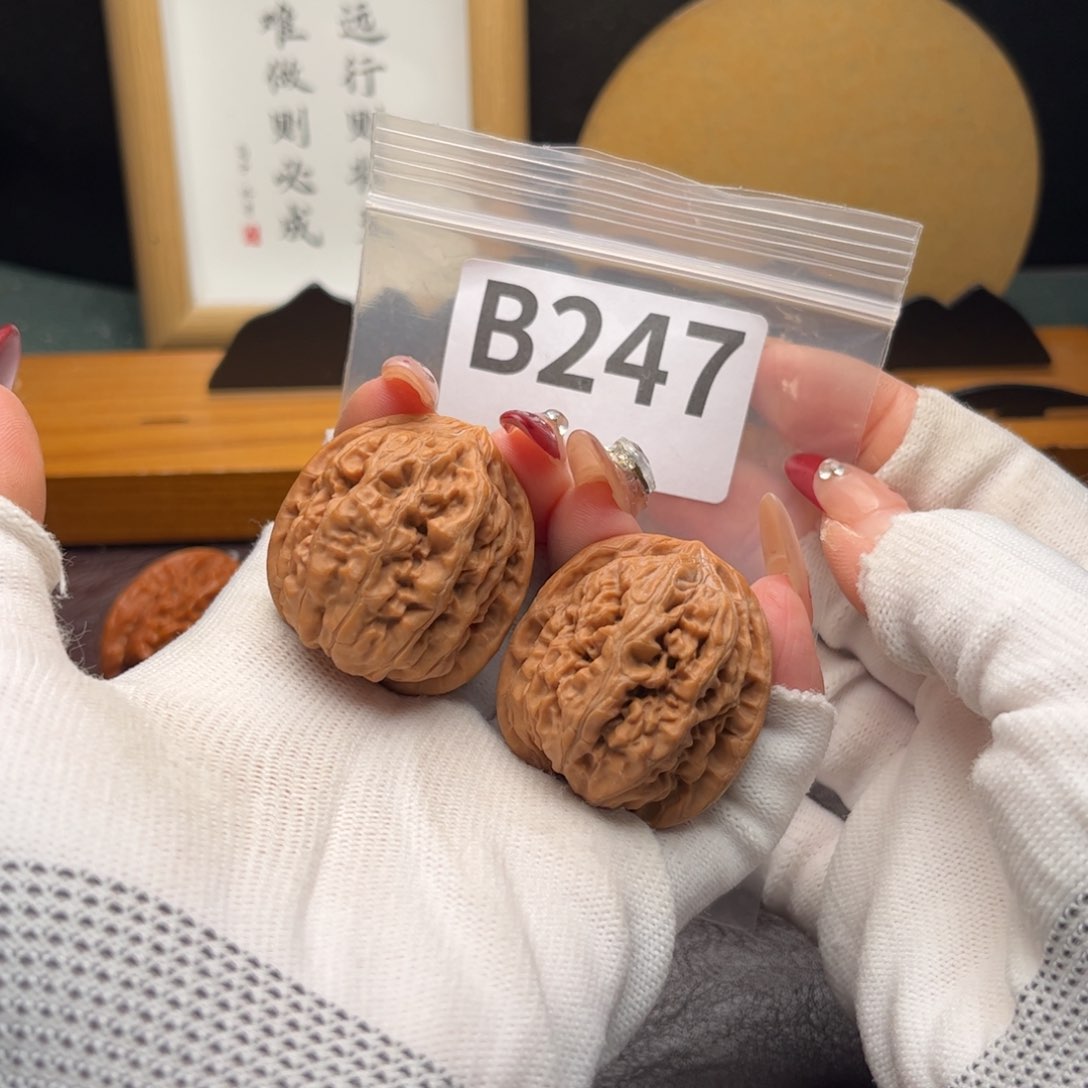 文玩核桃把件36凤凰台b 247
