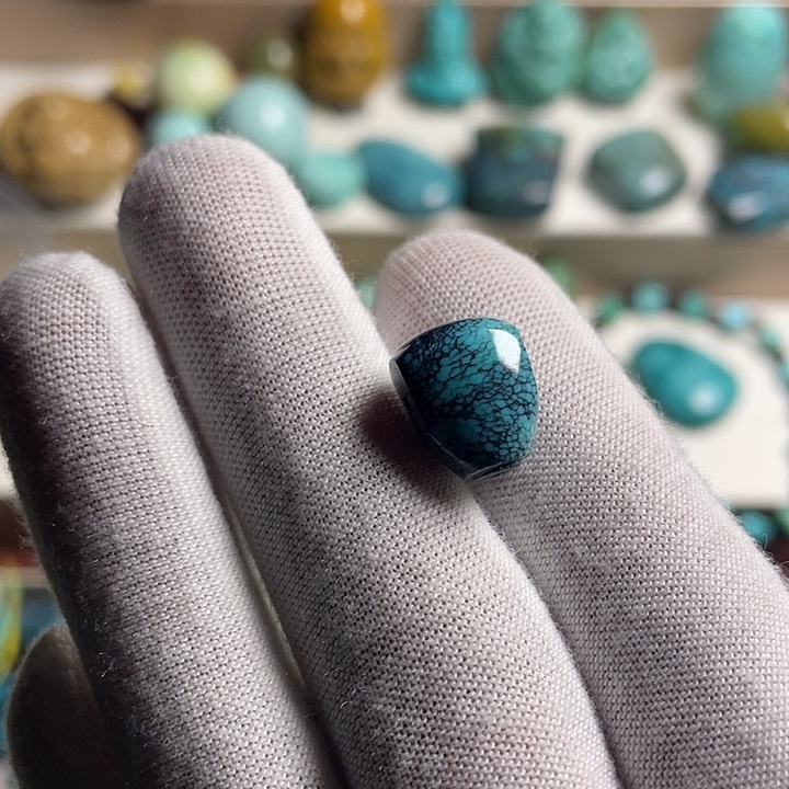 绿松石未镶嵌绿松石