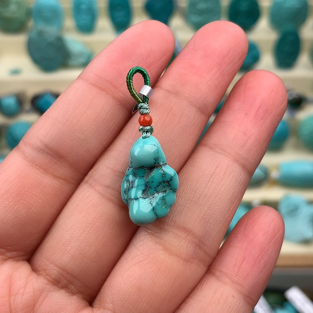 绿松石未镶嵌珠宝奇石