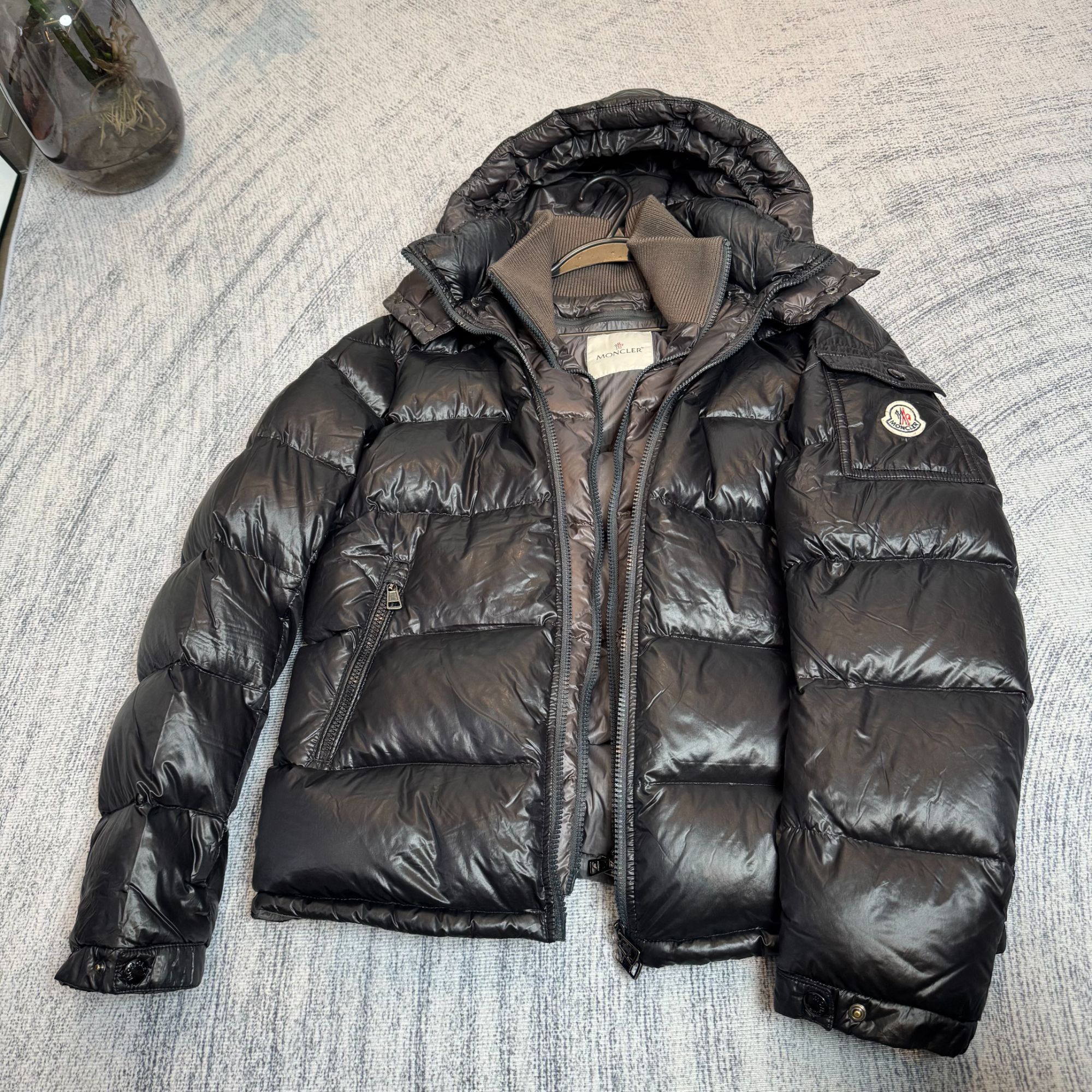 95新 MONCLER /蒙口/葡萄籽奢潮/时尚百搭假内衬羽绒服/1码
