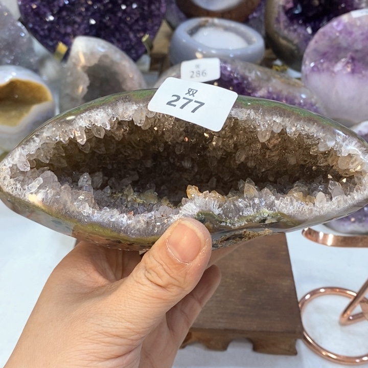 水晶大型摆件（非配饰）未镶嵌