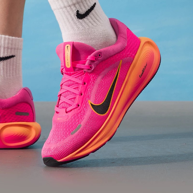 【滔搏联动】NIKE耐克女子大童跑者美学透气回弹跑鞋HQ3266-603