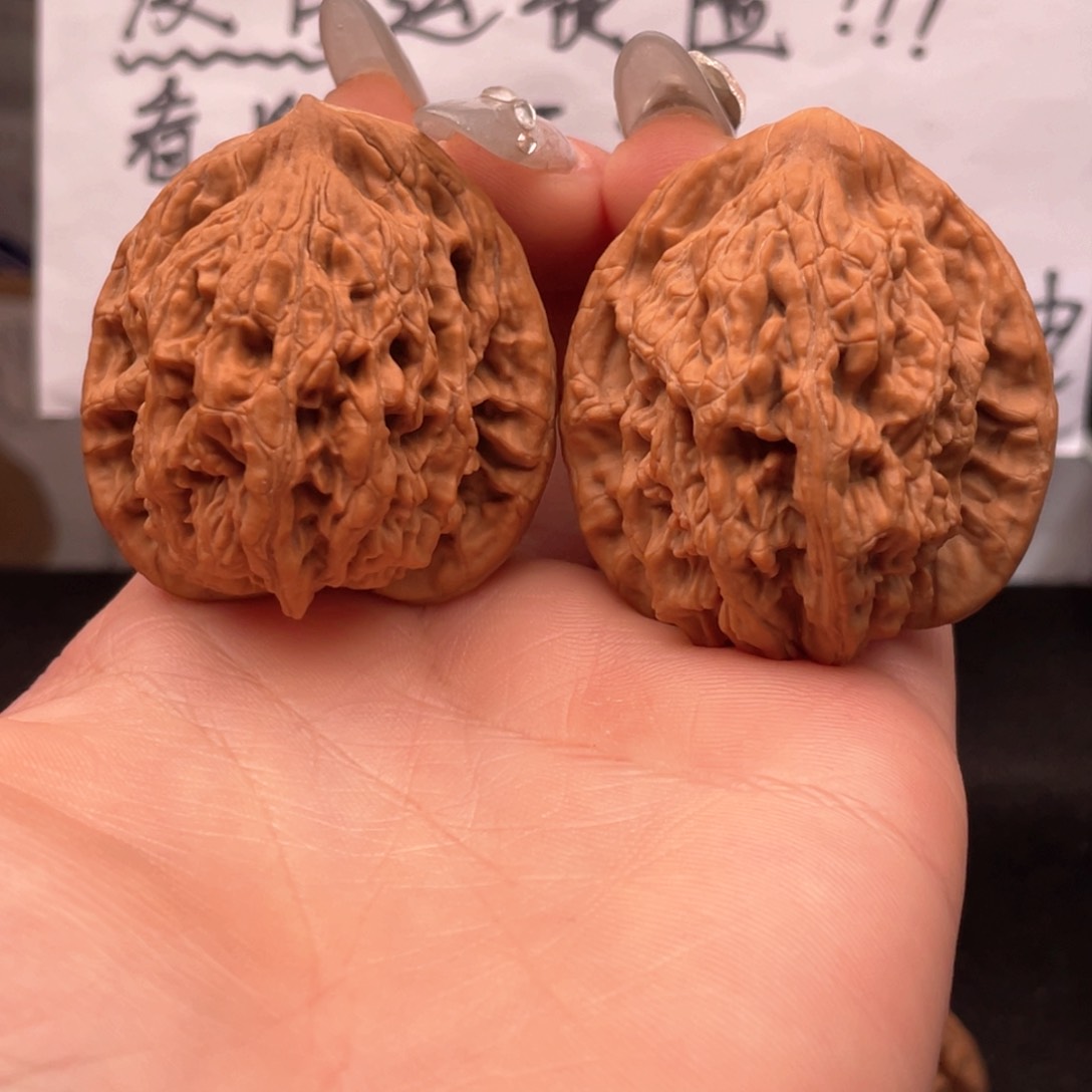 文玩核桃吊坠40麦虎微修
